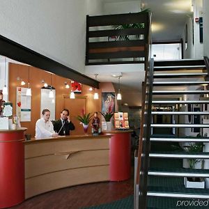 Ibis Nuits Saint Georges